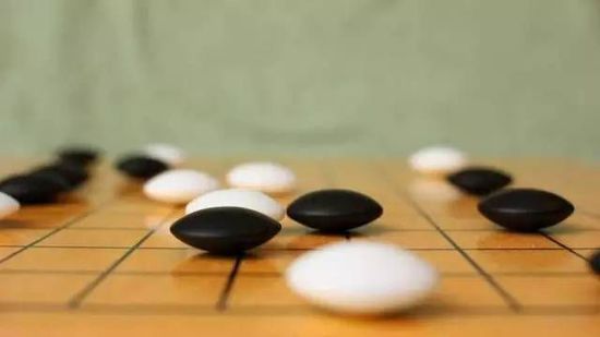 从马文·明斯基到AlphaGo，人工智能走过了怎样的70年？