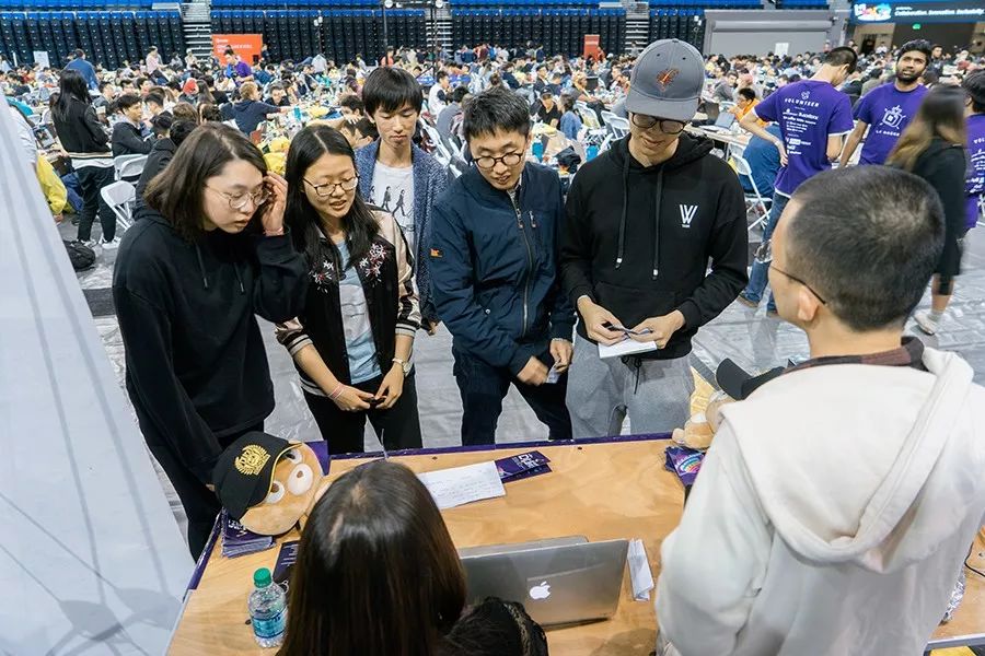 大二学生用百度PaddlePaddle实现“狗脸识别”，AI国家队海外校招首站告捷