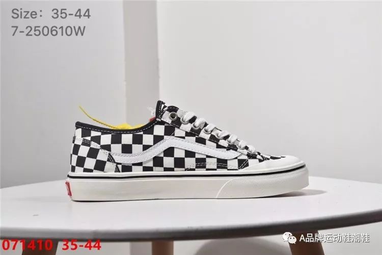 万斯 VANS X CHROME HEARTS X CHANEL 格子 板鞋