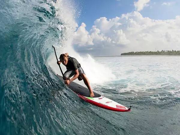 这个夏天没玩过Paddle Boarding，就等于没过去海边