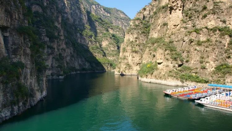 Paddle power: 4 great spots to go boating (that are not Houhai)