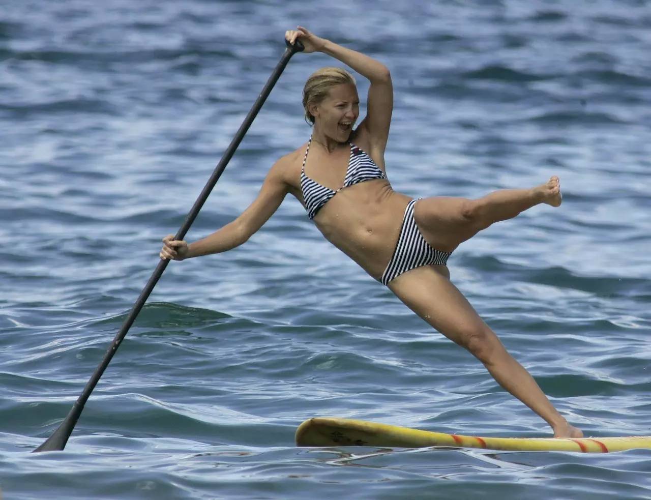 这个夏天没玩过Paddle Boarding，就等于没过去海边