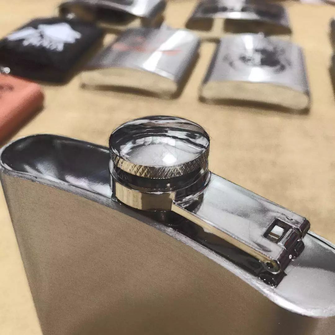 【微店】即刻开拍 !HIP FLASK 入门级的304钢酒壶多种规格男人户外的随身品