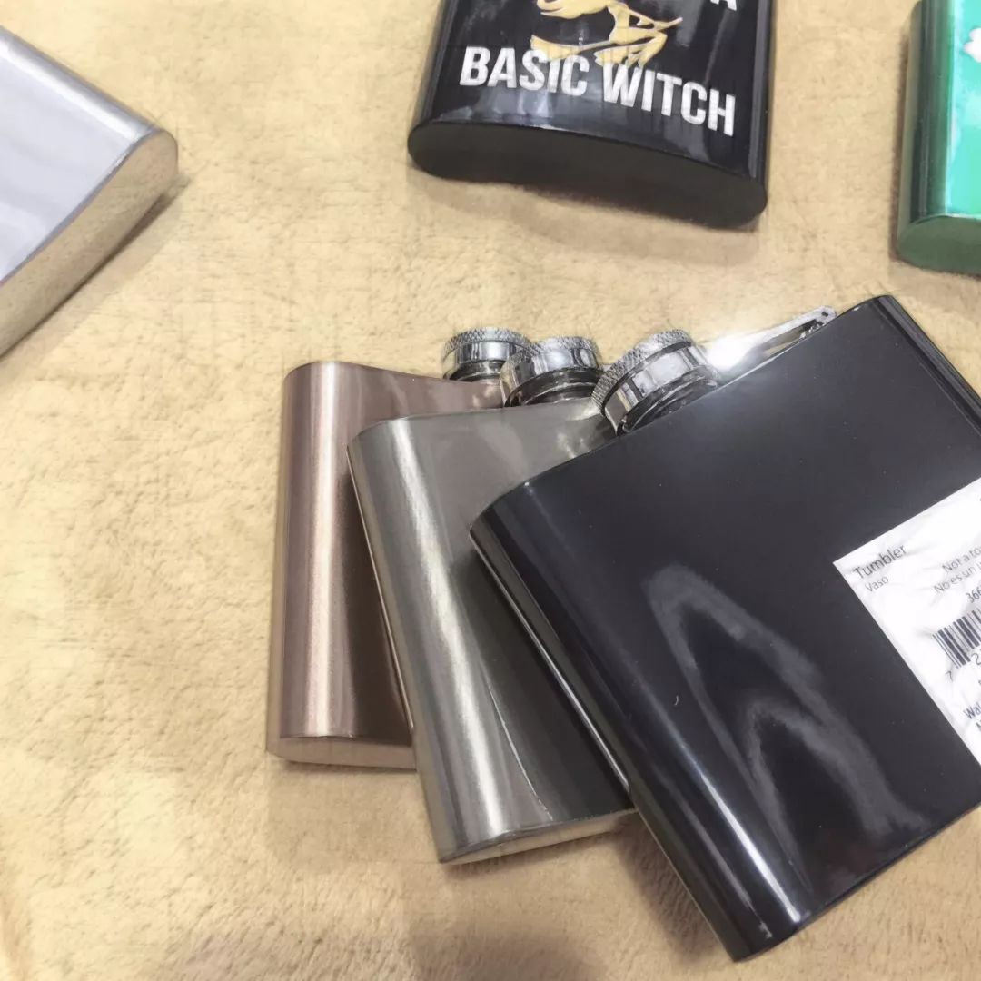 【微店】即刻开拍 !HIP FLASK 入门级的304钢酒壶多种规格男人户外的随身品