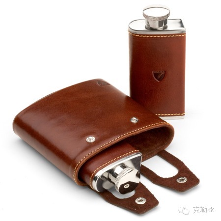 男人是随身宝贝——酒壶（Hip Flask）