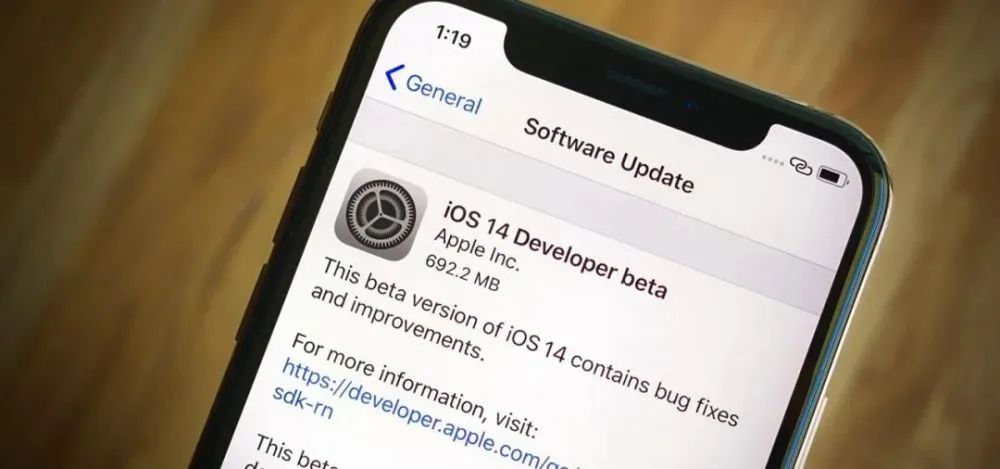 iOS13.6GM鏉ヨ銆乮OS14鍏祴鐗堛€乮OS13.5鎵嬫満绔鍚嶇画绛俱€乽nc0ver5.2.1