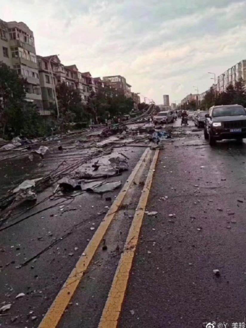 Strong Tornado Hits Northern China, 6 Dead, 190 injured..(Video)