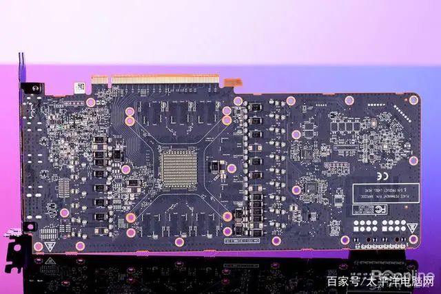 RX 6900 XT首测：AMD与NVIDIA的巅峰之战