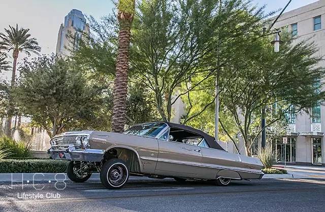 【Lowrider】1963 Chevrolet Impala Convertible SS