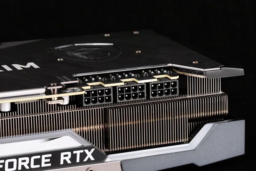 微星GeForce RTX 3080 SUPRIM X显卡评测：一身武艺，“超”越魔龙