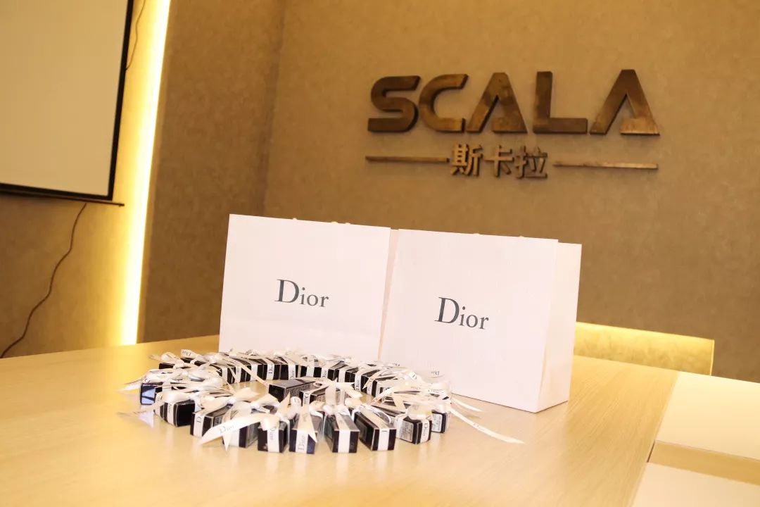 【SCALA】11.11，全城女王聚会日，剁手送豪礼！