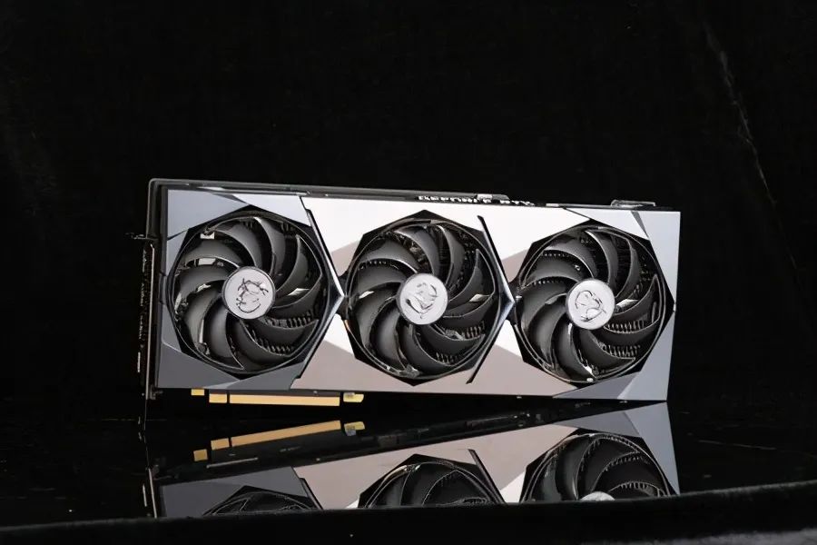 微星GeForce RTX 3080 SUPRIM X显卡评测：一身武艺，“超”越魔龙