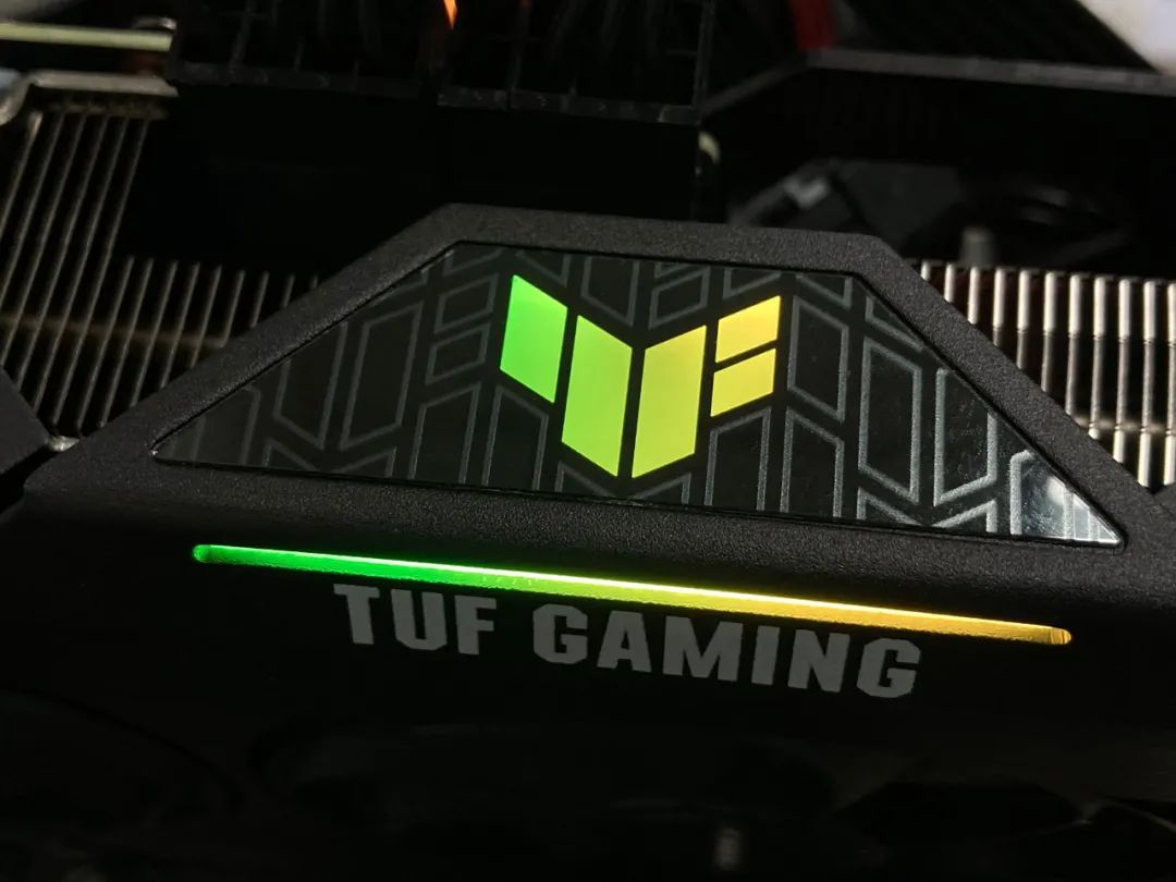 这款显卡特别冷，尝鲜TUF-RTX3080-10G-GAMING显卡