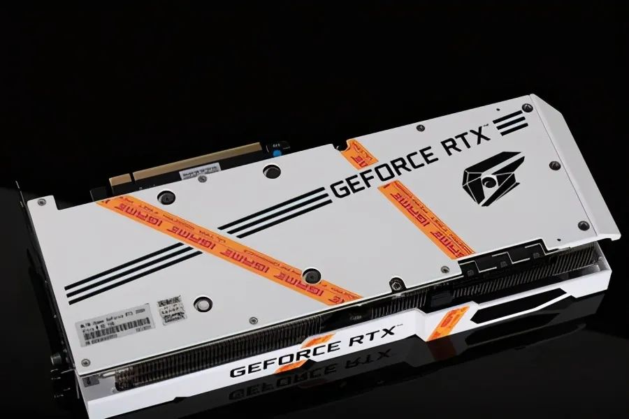 iGame GeForce RTX 3080 Ultra W OC显卡评测：新潮的蒸汽波风格