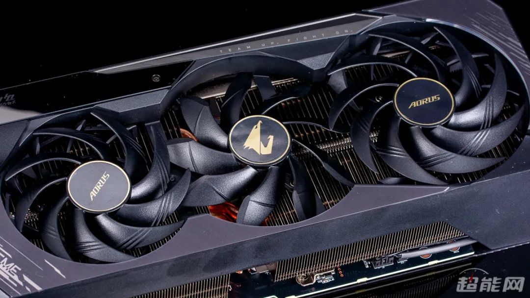 AORUS RTX 3080 XTREME大雕显卡评测：更大、更冷、更安静的高性能显卡