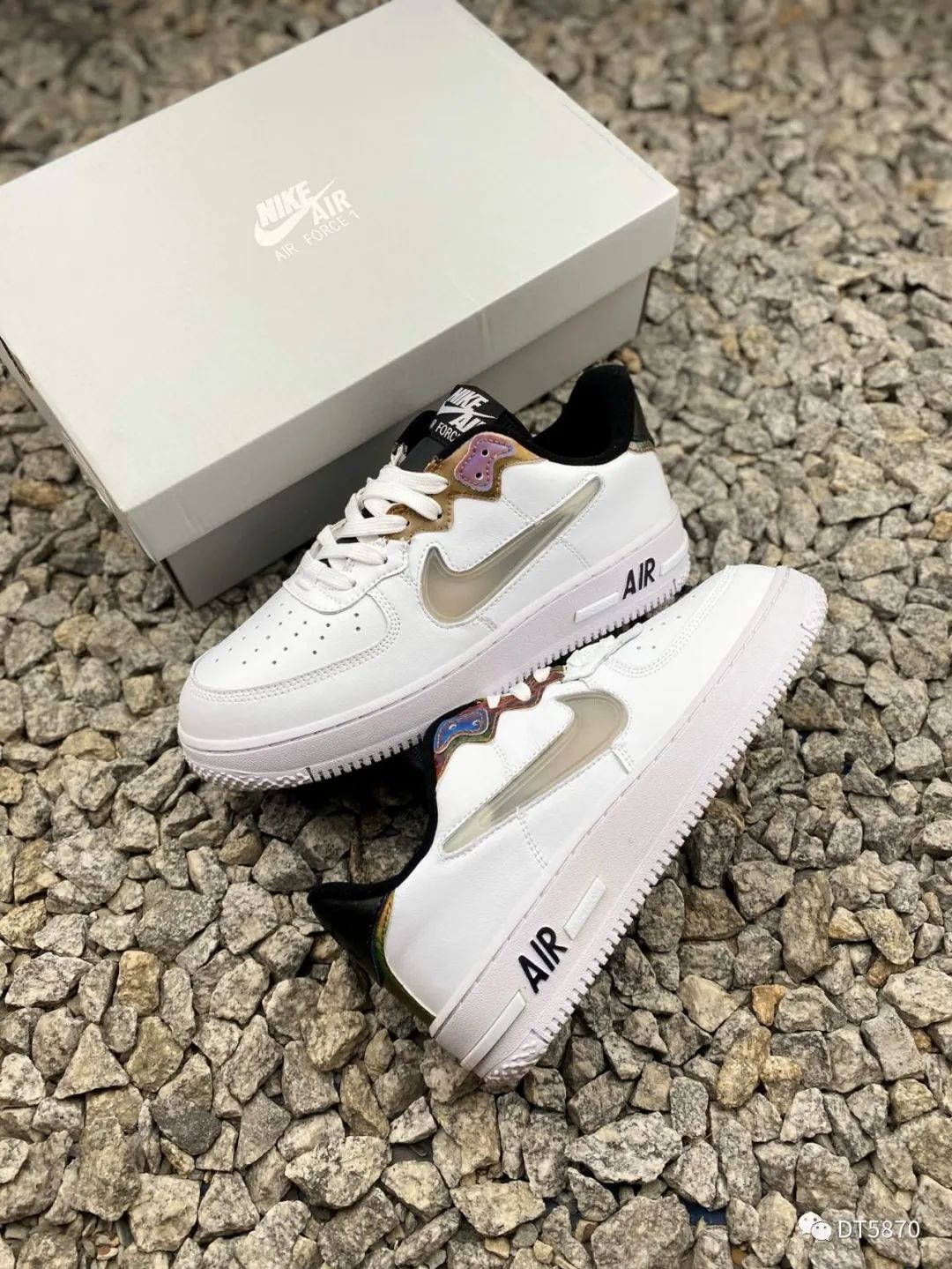 耐克Nike Air Force 1 React D/MS/X"White/Black/Aurora colorful" 开箱