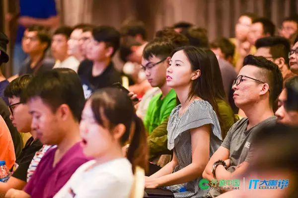 广州源创会图文回顾，大漠穷秋现身分享Angular