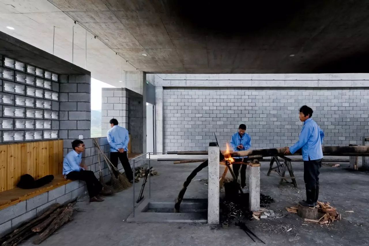 Wuyishan Bamboo Raft Factory / TAO - Trace Architecture Office