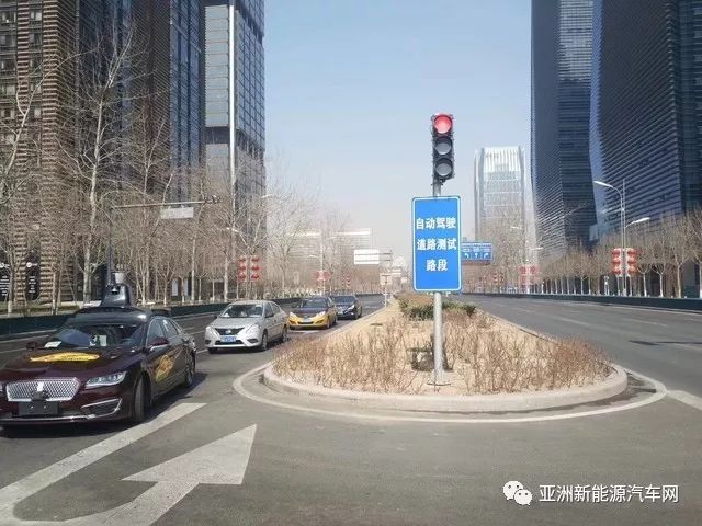 自动驾驶|为自驾车亮绿灯 中国军团自动驾驶版图