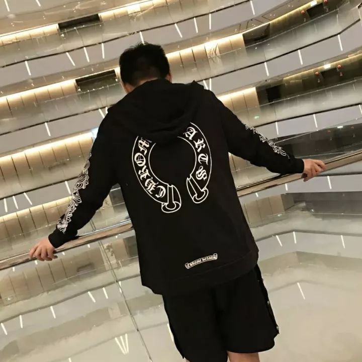 CHROME HEARTS 克罗心 经典大马蹄黑底卫衣帽衫