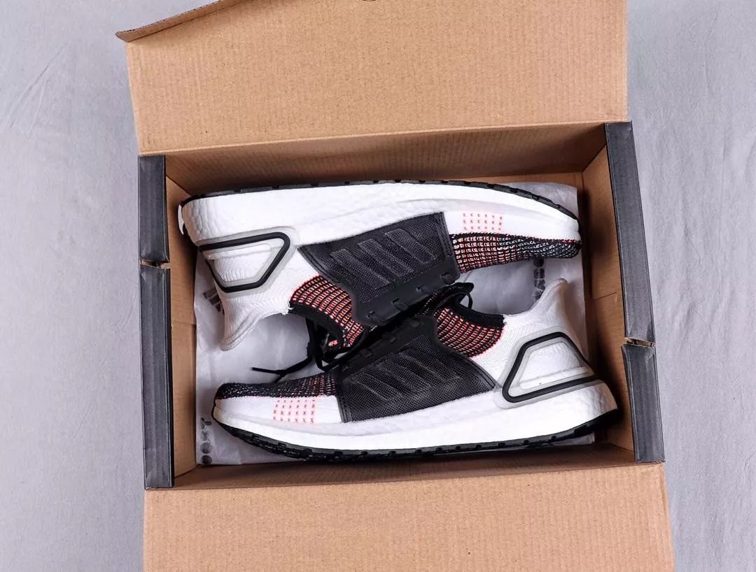 阿迪达斯 ADIDAS ULTRA BOOST 19W UB5.0 Torsion Spring抗扭‌转‌系统