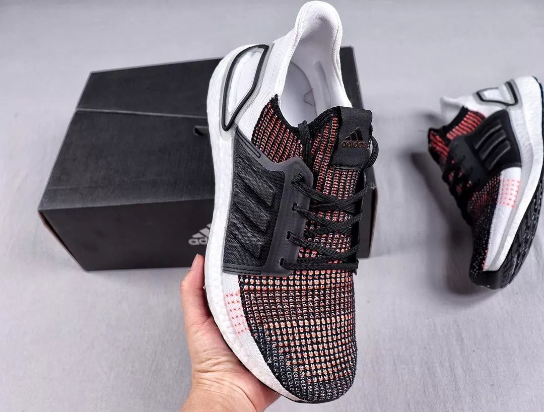 阿迪达斯 ADIDAS ULTRA BOOST 19W UB5.0 Torsion Spring抗扭‌转‌系统