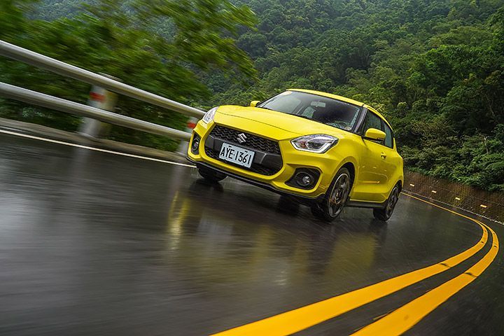 稀有动物，试驾铃木新一代Swift Sport