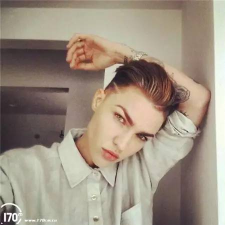 爱纹身的第一帅T：RubyRose，Ins被曝！