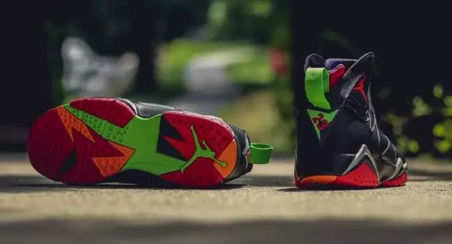 发售提醒：Air Jordan 7 “Marvin The Martian”