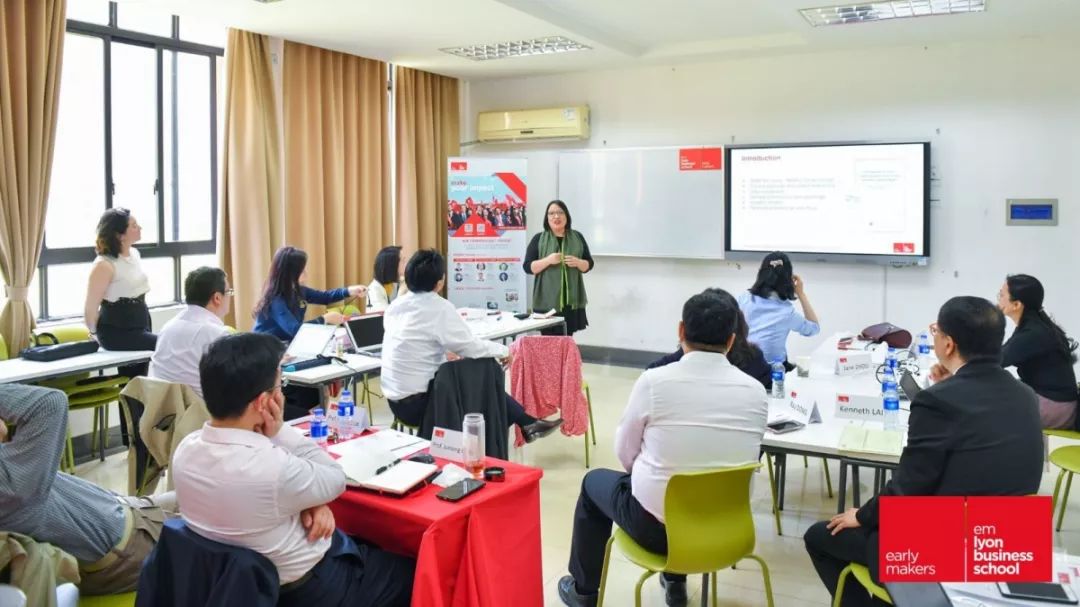 DBA Coffee Chat@Shenzhen | How to Leading Leader's Career？