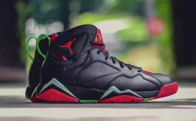 发售提醒：Air Jordan 7 “Marvin The Martian”