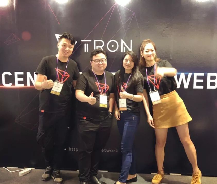 波场TRON团队应邀出席“BLOCKCHAIN 2018区块链行业合作伙伴首脑峰会”