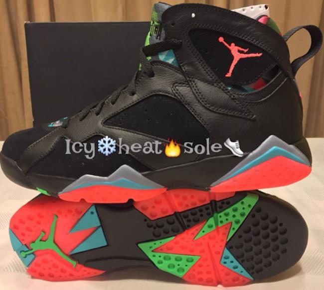 火星人马文 Air Jordan 7 “Marvin the Martian” 实物