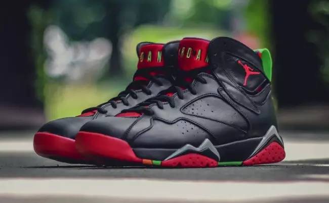 发售提醒：Air Jordan 7 “Marvin The Martian”