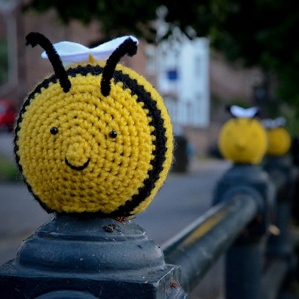 ”Yarn bombing“ 针织涂鸦