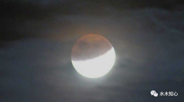 Lunar Eclipse ~Evening stroll with my grandfather