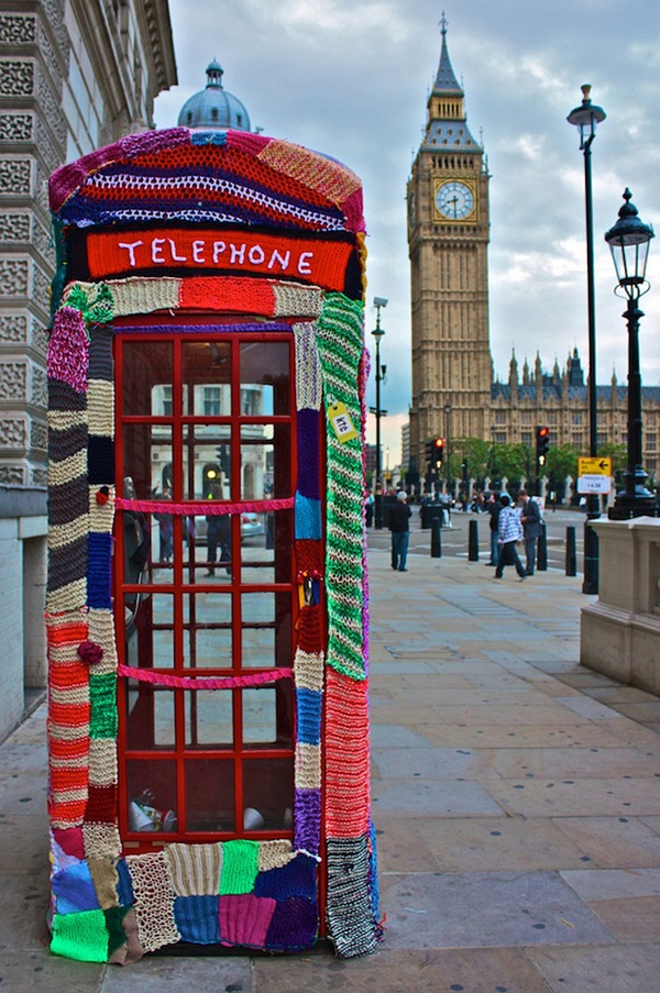 ”Yarn bombing“ 针织涂鸦