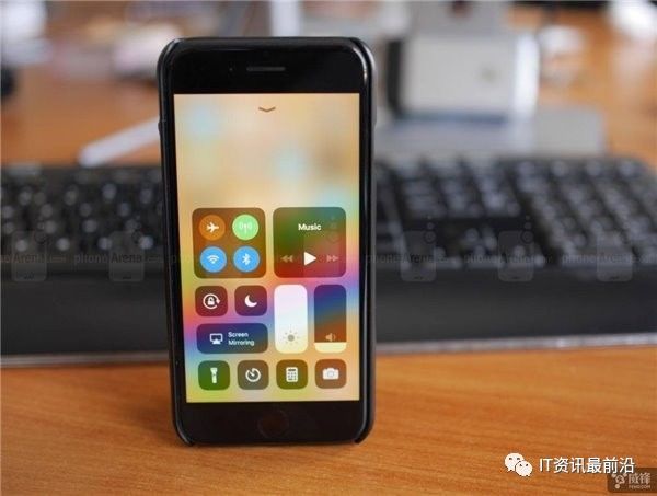 报告称：苹果iPhone/iPad升级到iOS11后，耗电比iOS10快两倍