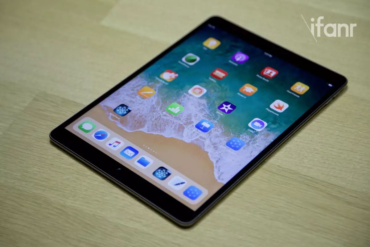 现场实测！新 iPad Pro，这简直是电脑了