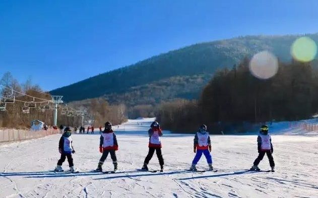 GO SKIING！速度与激情之走进北大壶，Get滑雪技能~