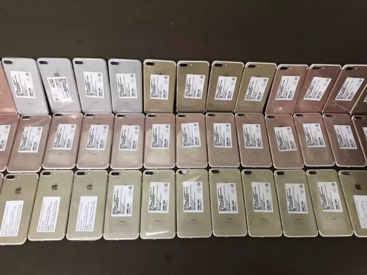 iPhone 特价机 报价单（全新单机，展示机）