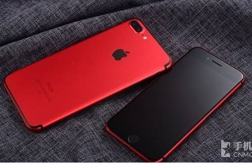 苹果春季发布会：新iPhone，新iPad