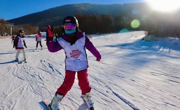 GO SKIING！速度与激情之走进北大壶，Get滑雪技能~