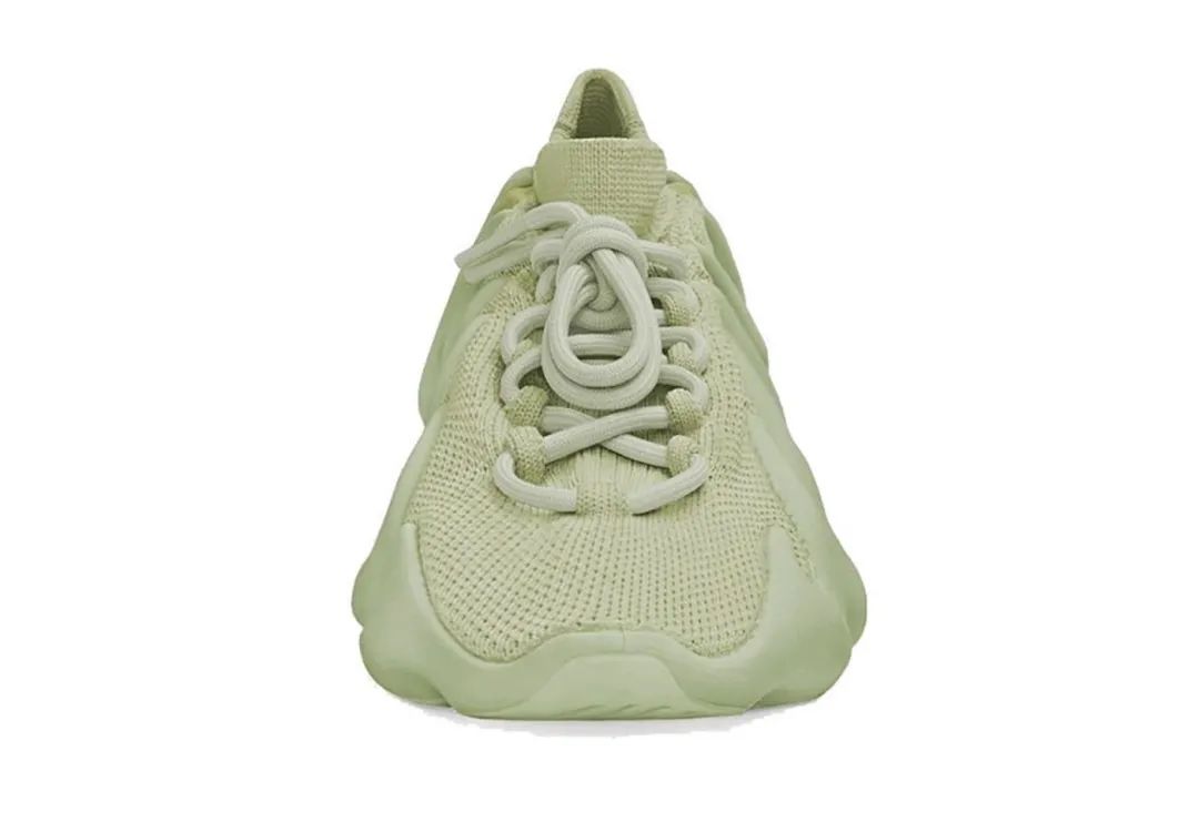 黑武士买到了吗？芥末小笼包也要来了！adidas Yeezy 450 “Resin” 曝光 | 武林鞋报